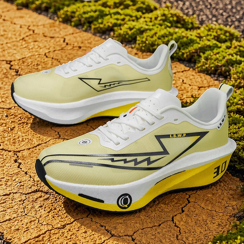 Men's Casual Sports Shoes, Soft-Soled Road Running Shoes, Lightweight, Breathable, Non-Slip, Wear-Resistant, Trendy and Versatile Daily Jogging Sneakers