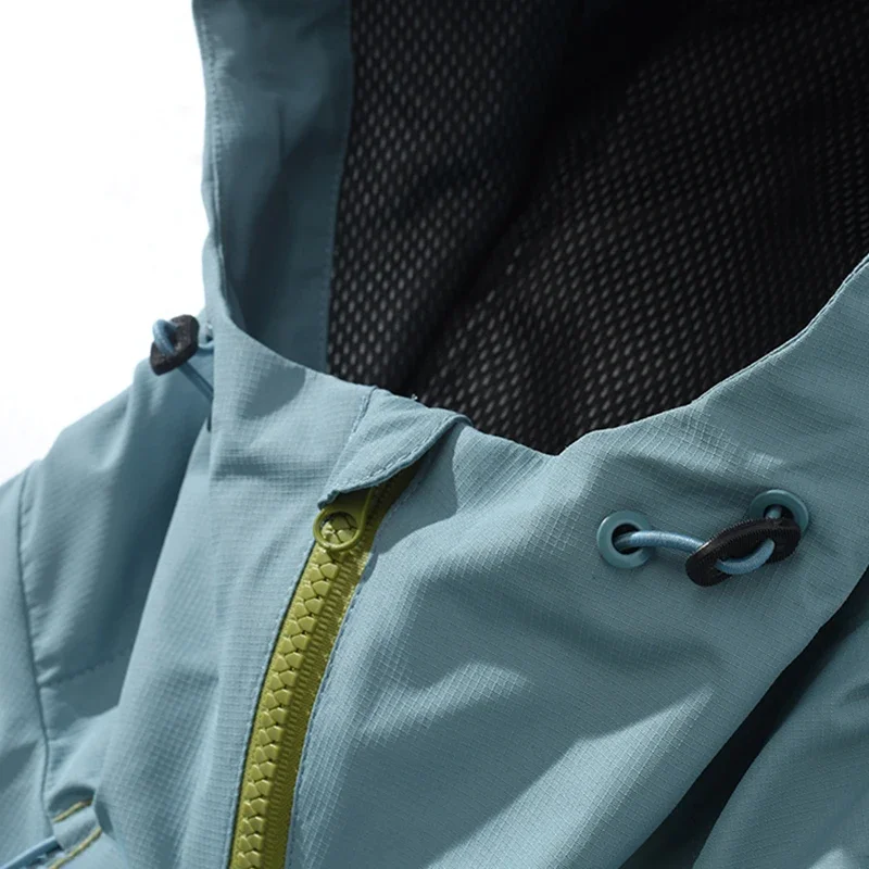 New Men's Outdoor Jacket Waterproof Windbreaker Sports Climbing Trekking Multiple Pockets Skiing Softshell Zipper Hooded Jackets
