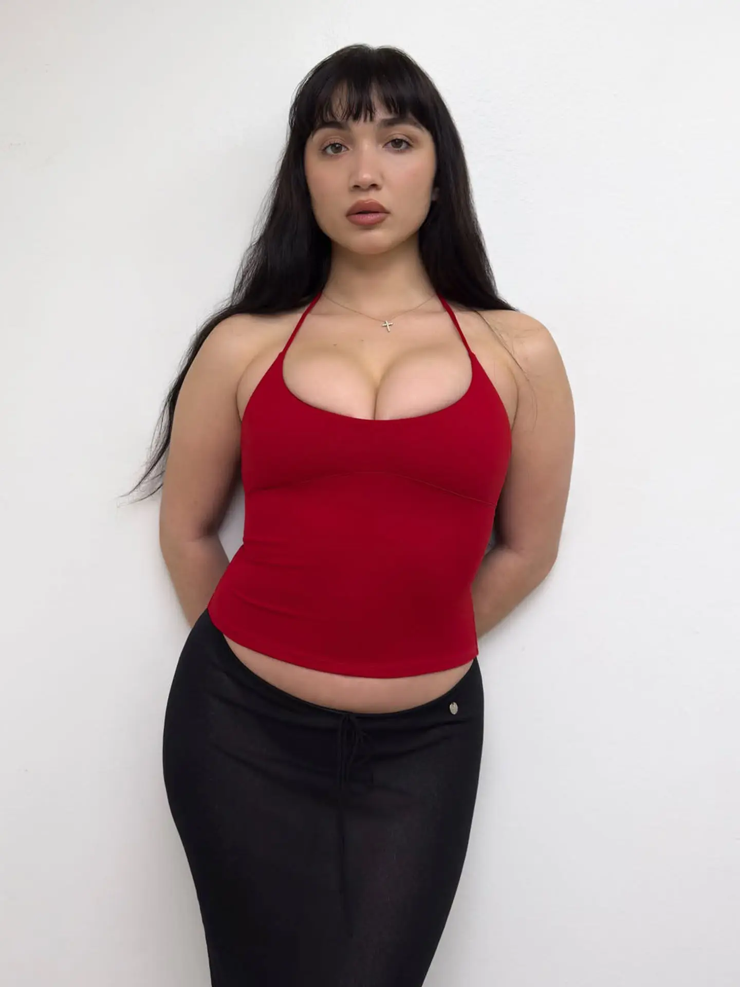 Tank Top with Multiple Colors and Tie Straps, Metal Accessories, Hollow Back Design, Slim Fit, Backless Top, Suitable for Layering or Wearing Alone, U-Neck Tank Top