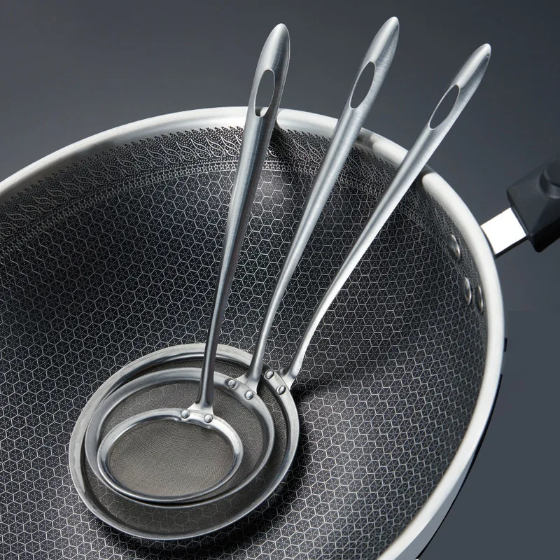 Deep Fine Mesh Strainer Skimmer304Stainless Steel Cooking Spoon,Oil Skimmer&Strainer with Heat Resistant Handle,Dishwasher Safe
