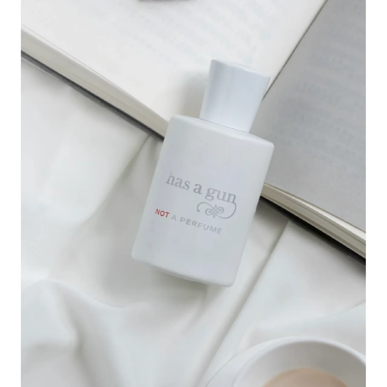 Has a Gun Not a Perfume Unisex Perfume 100ml Minimalist Clean Musky Fragrance with Smooth Base Notes Refined Scent