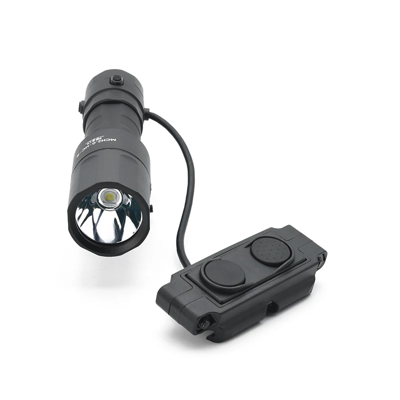 Flashlight Scout Light Hight Power 1400 Lumens REIN 2.0 Hunting Lamp Dual Function Pressure Switch For 20mm Picatinny Rail