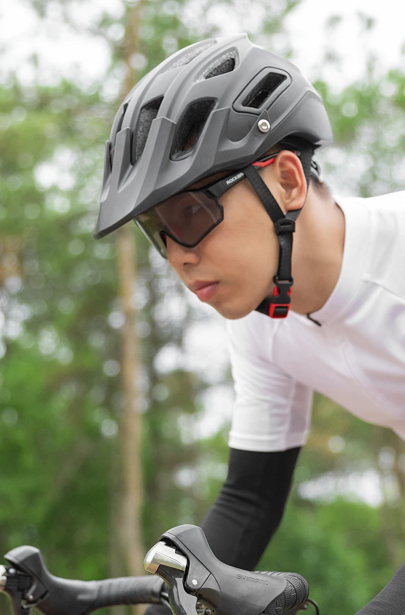 ROCKBROS Cycling Glasses Photochromic MTB Road Bike Glasses UV400 Protection Sunglasses Sport Safe Bicycle Eyewear Equipment