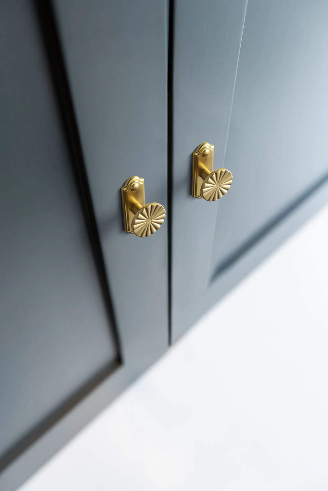Goo-Ki Modern 3''Hole Centers Brushed Brass Cabinet Pulls,Accessible Luxury Zinc Alloy Din Cup Cabinet Pulls with Mordern Style
