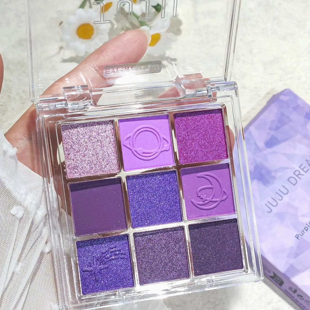 Dreamlike Nine-Color Purple Eyeshadow Palette Long-Lasting And Waterproof Matte And Shimmer Finishes Smokey Eye Makeup Palette