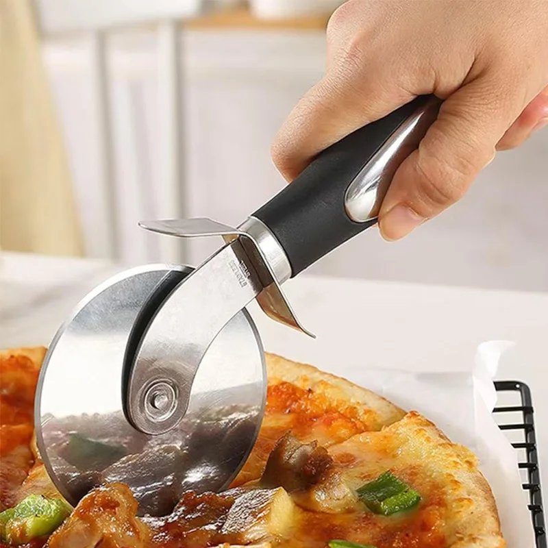 Pizza Slicer with Safety Guard,7.9 Inch Professional Tool,Extra Large 4 Inch Rolling Blade for Easy,Safe Cutting,Dishwasher Safe