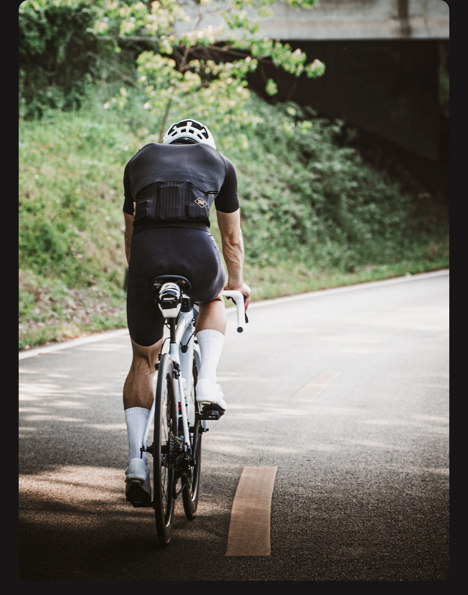 ROCKBROS Summer Cycling Short Sleeve Jersey Lightweight Quick Dry Breathable Sunscreen Jersey High Elastic Men Cycling Clothing