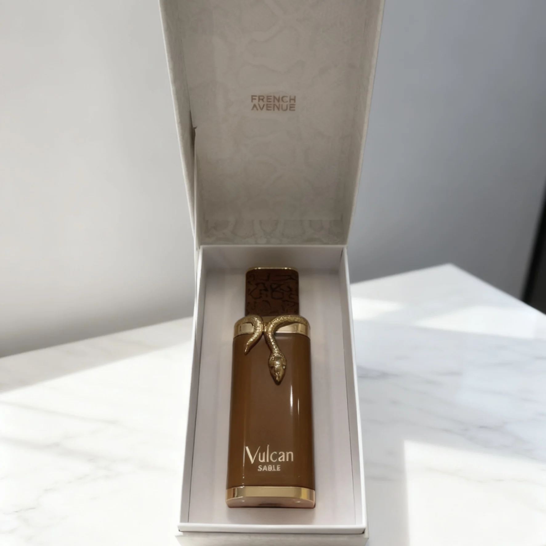 Fragrance World French Avenue Volcano Series (Volcano Sable). 100ML, Halloween and Christmas gifts. Suitable for giving to lover