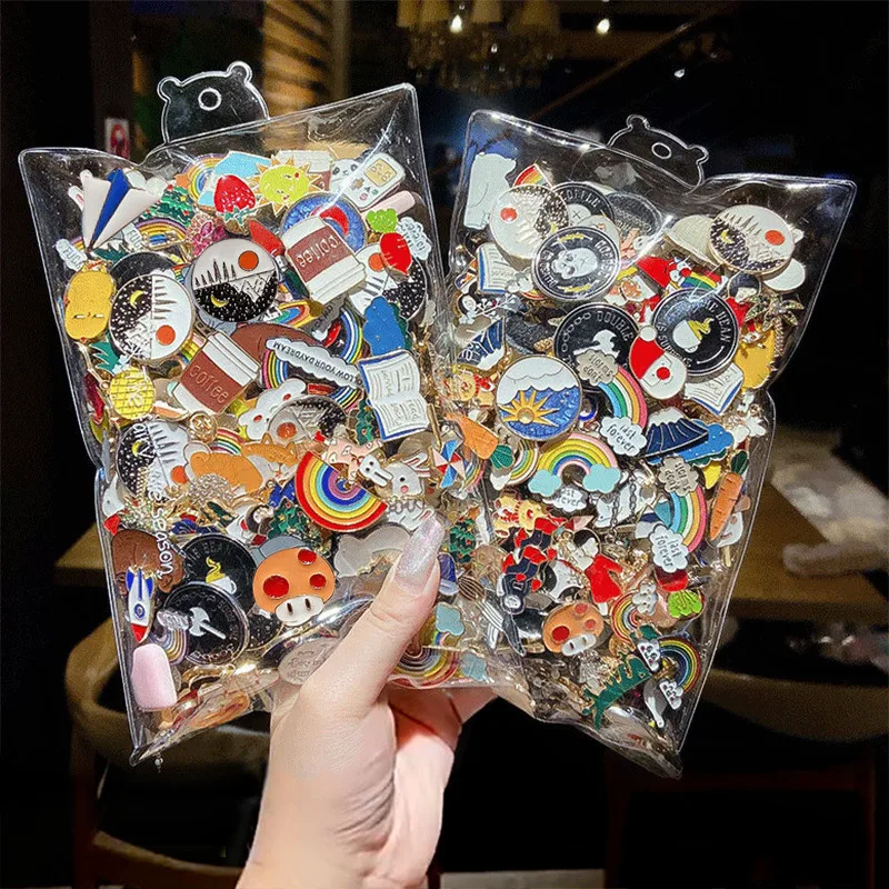 10/20/30/40/50Pcs Enamel Pin Badge Random Cute Animal Plant Metal Brooches Backpack Lapel Badges Women Kid Jewelry Accessories