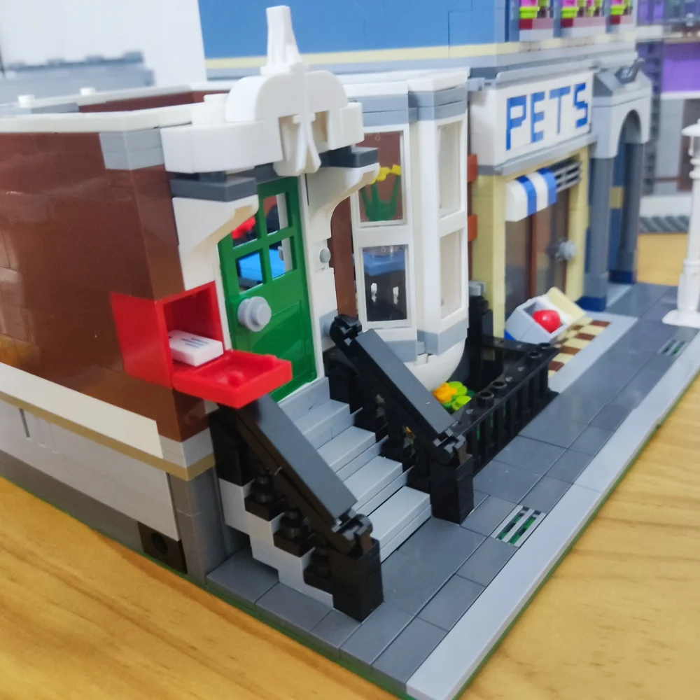 Creative Expert Street View Police Station Building Blocks Pet Store Model Assembly Sets Desk Decor Bricks Toys Gift For Adults