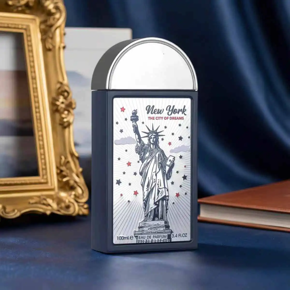 Pride perfume of New York is a retro urban fragrance. Clean and refreshing fragrance, spreading naturally without being pungent, versatile for daily use, taking you to experience the unique charm of the dream city.