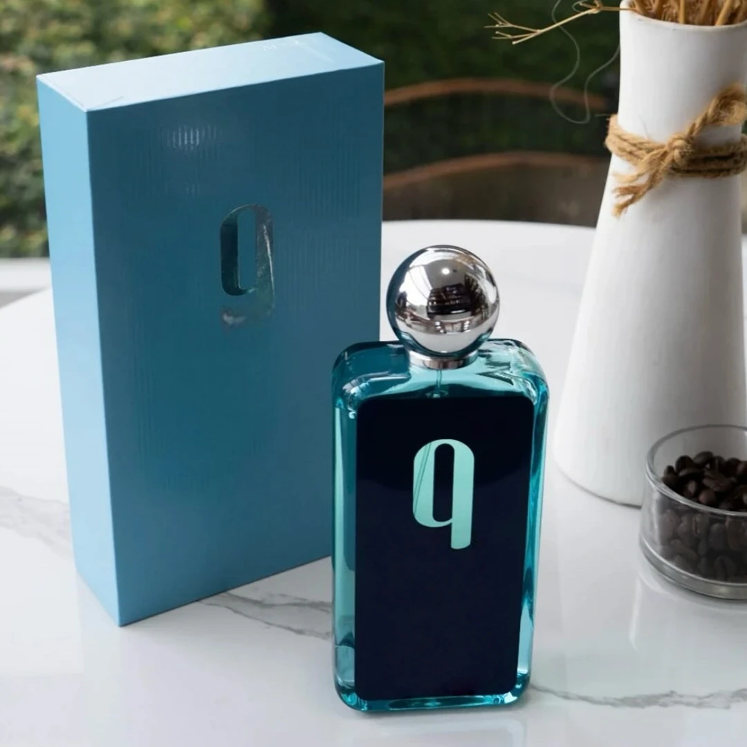 Unisex fragrance—long-lasting scent, blending notes of lavender, cinnamon, fresh accords, spices, amber, and vanilla; 100ml.