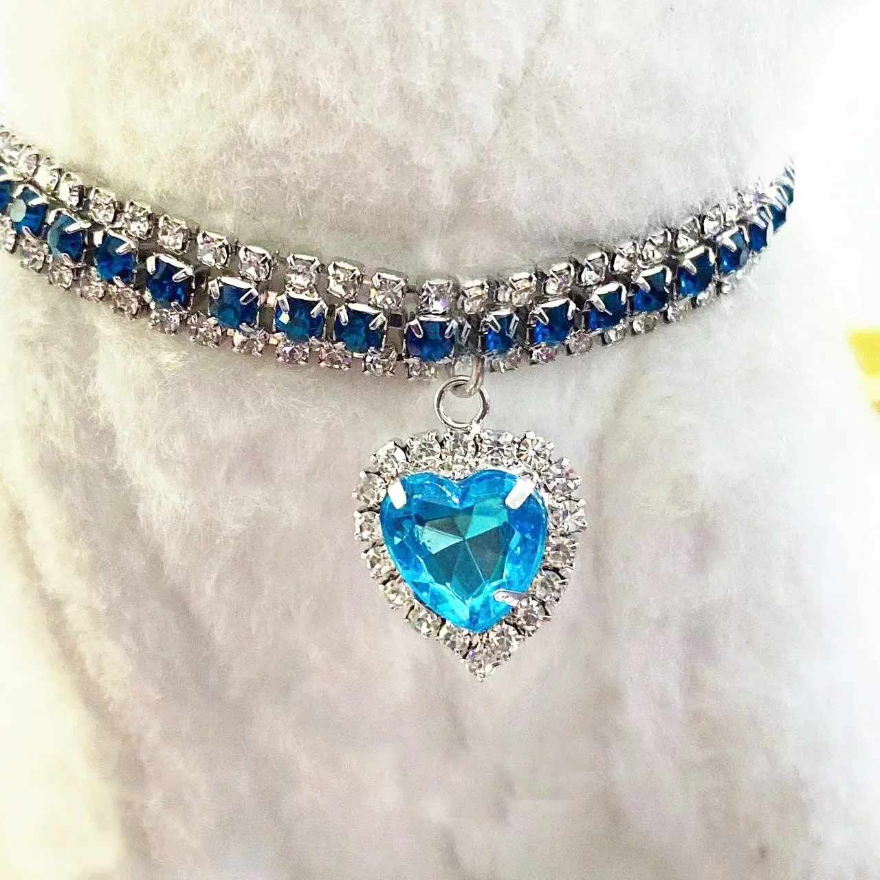 Pet Necklace Love Water Drop Water Diamond Cat Collar Dog Neck Jewelry Exquisite Cute Cat Gem Alloy Puppy Kitten Pet Supplies