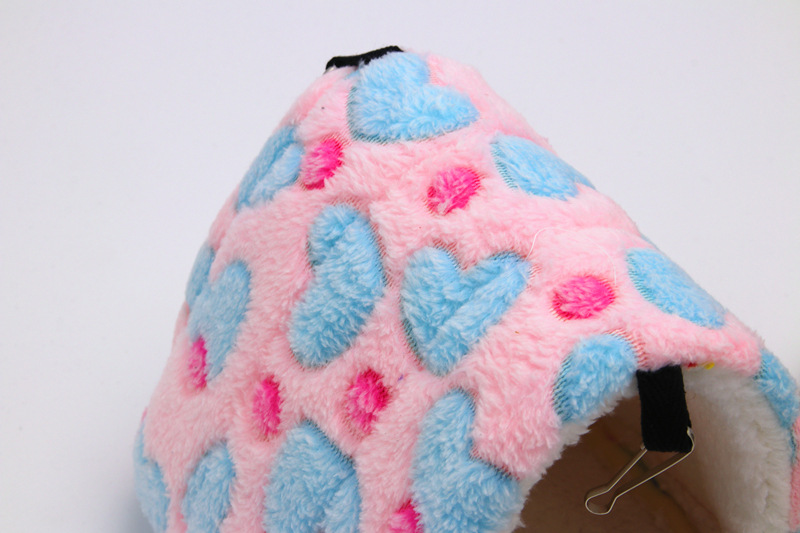 Random Color Cute Hamster House Winter Thickening Warm Soft Beds Small Animal Nest for Hamster Rabbit Squirrel Pet Mini Cage