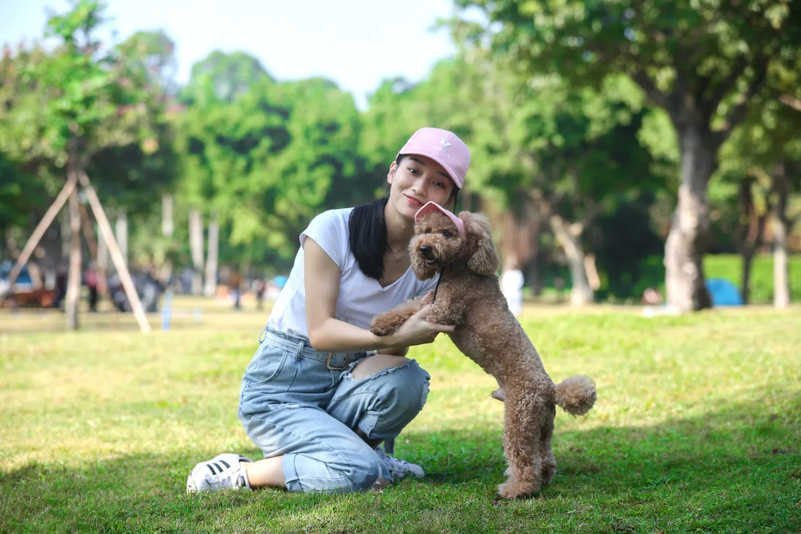 Adjustable Pet Dog Baseball Cap with Ear Holes for Small Medium Dogs Summer Dog Sun Hat Outdoor Hiking Pet Products