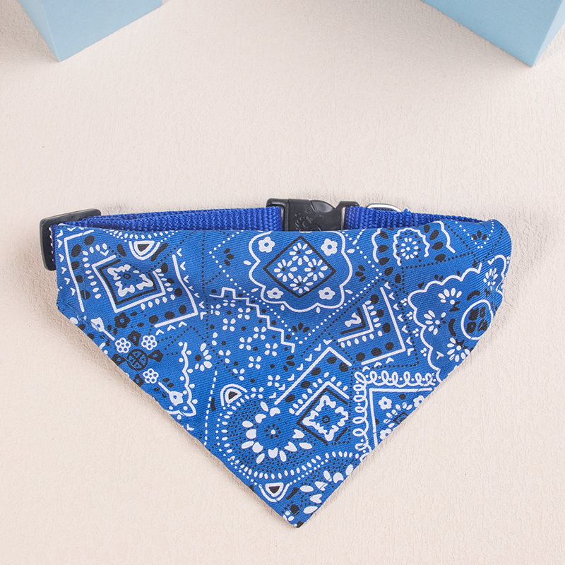 Adjustable Pet Puppy Cat Scarf Bandana Collar Neck Scarf For Small Dogs Kitten Saliva Towel PU Collar with Triangular Bandage