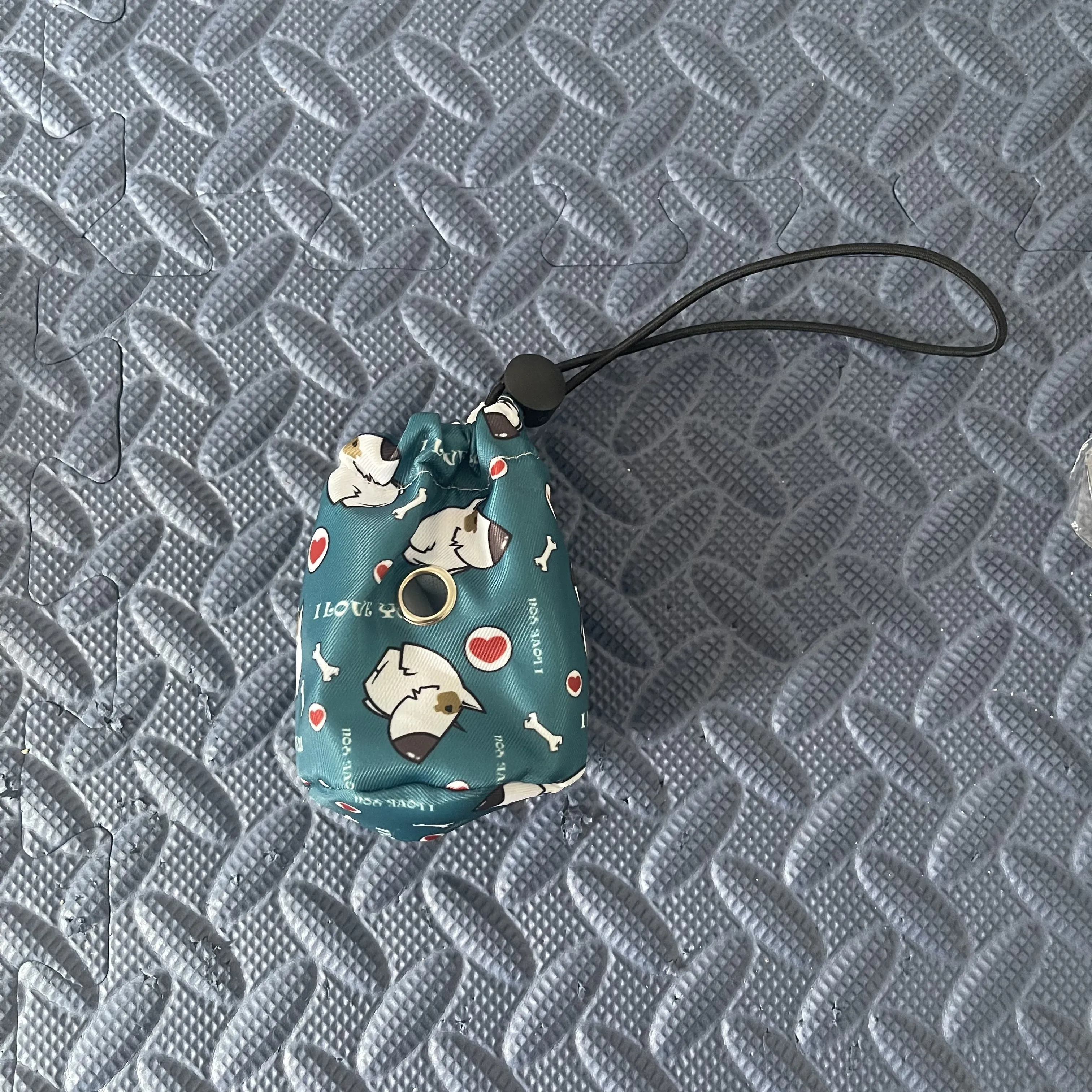 Graphic Pattern Dog Poop Bag Carrier Bag, Portable Pet Waste Bag Dispenser, Multifunctional Storage Bag For Dog Outdoor Supply