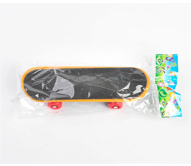 1 PC Parrot Training Skateboard Bird Supplies Skates Lovebird Canaries Perch for Parrots For Birds Calopsita Birds Accessories