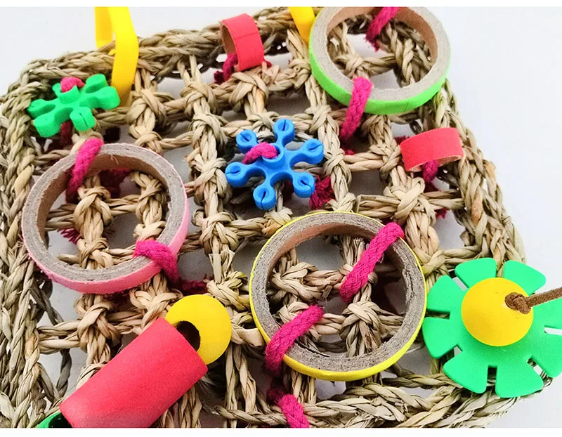 Parrot Bird Toys Foraging Wall Edible Seagrass Woven Climbing Net Mat with Colorful Chewing Toys for Parakeet Bird Hanging Cage