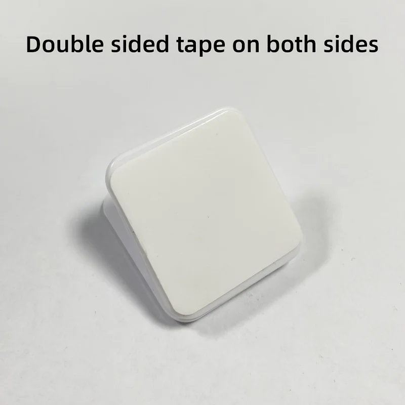 3 Pcs Wall-Mounted Dog Pee Pad Clip Holder - Stickable Plastic Material for Pet Cleaning - Uncharged, Suitable for Dogs