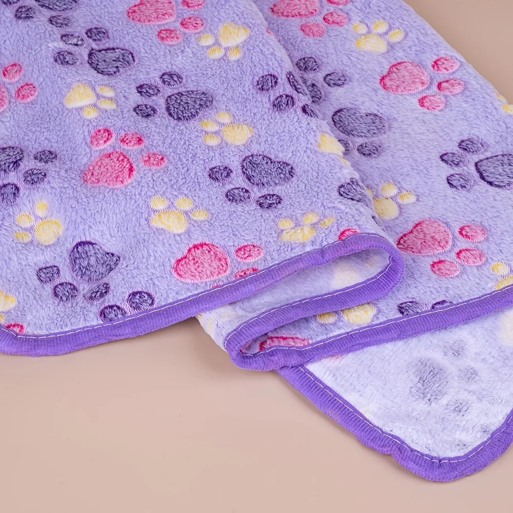 Soft Pet Dog Fleece Blanket Paw Print Dog Cat Mat Winter Warm Puppy Sleeping Blankets Bath Towel for Small Medium Large Dogs