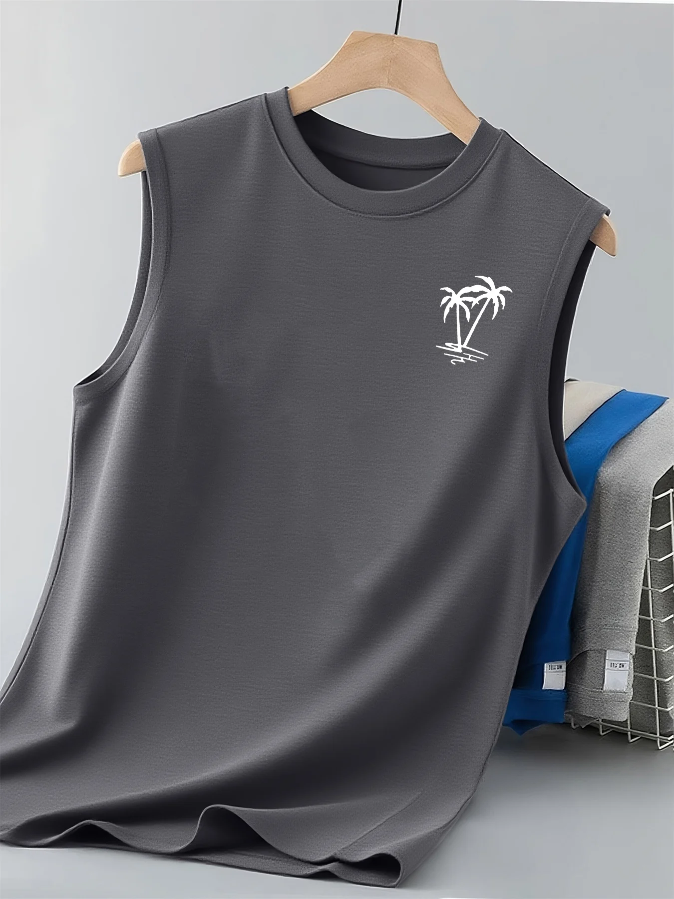 100% cotton men's summer vest is loose-fitting, featuring a coconut tree pattern print, and is a casual sleeveless top - H2