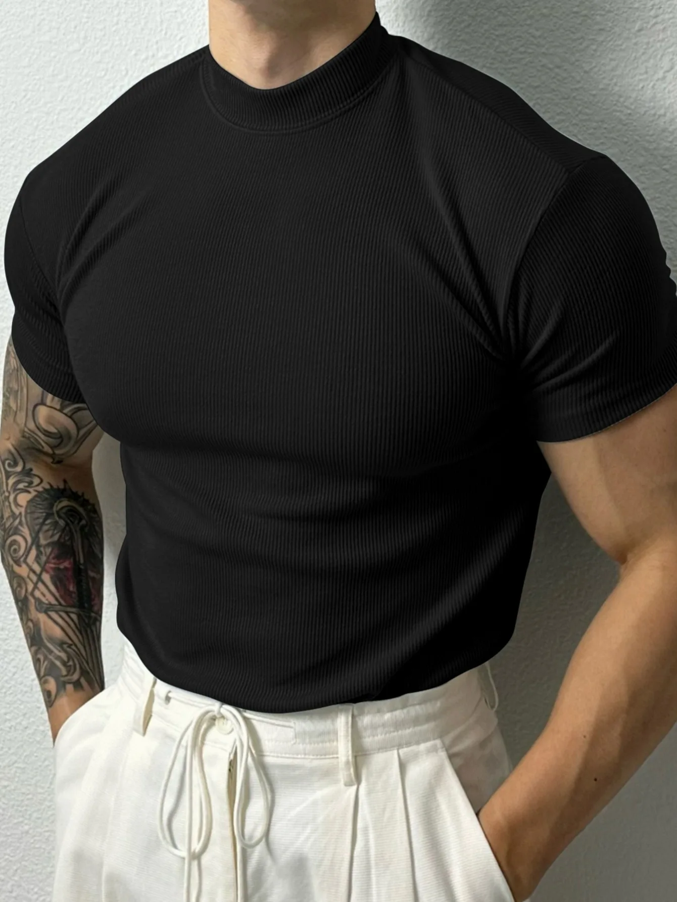 2025 Summer Men's Ribbed Mock Neck T-Shirt Slim Fit Muscle Short Sleeve Breathable Stretchy Casual Fitness Gym Tops