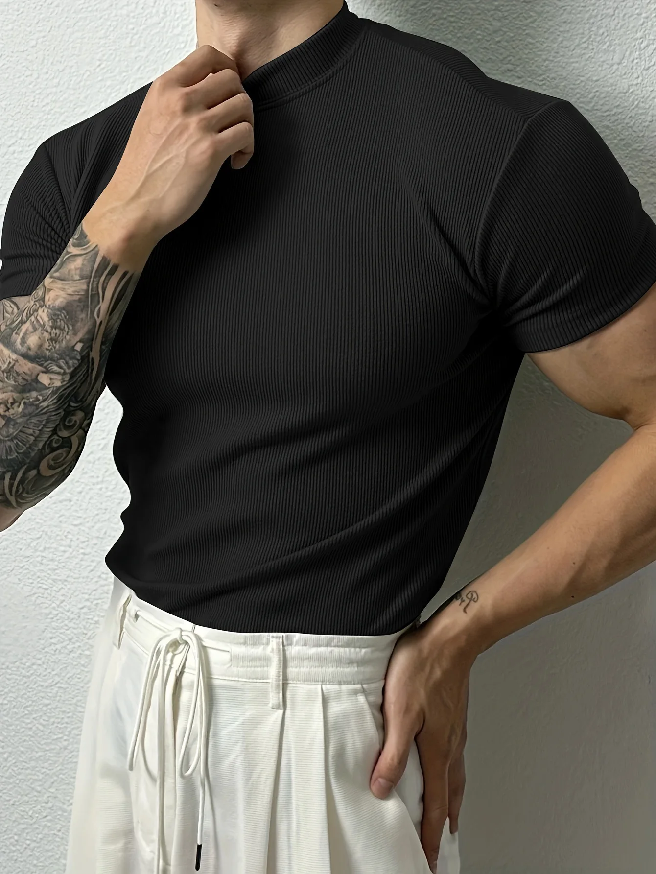 2025 Summer Men's Ribbed Mock Neck T-Shirt Slim Fit Muscle Short Sleeve Breathable Stretchy Casual Fitness Gym Tops