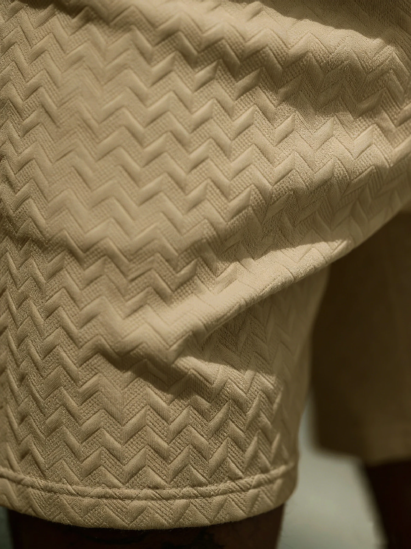 New Summer Casual Sports Shorts: Featuring a knitted, slightly stretchy jacquard design, these solid-colored shorts offer a simp