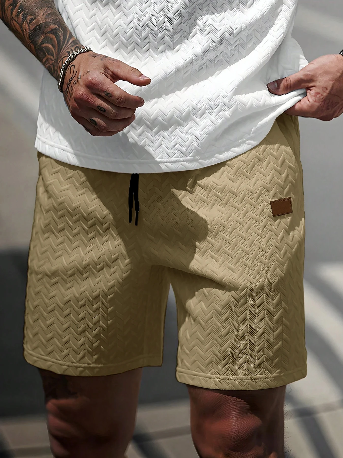 New Summer Casual Sports Shorts: Featuring a knitted, slightly stretchy jacquard design, these solid-colored shorts offer a simp