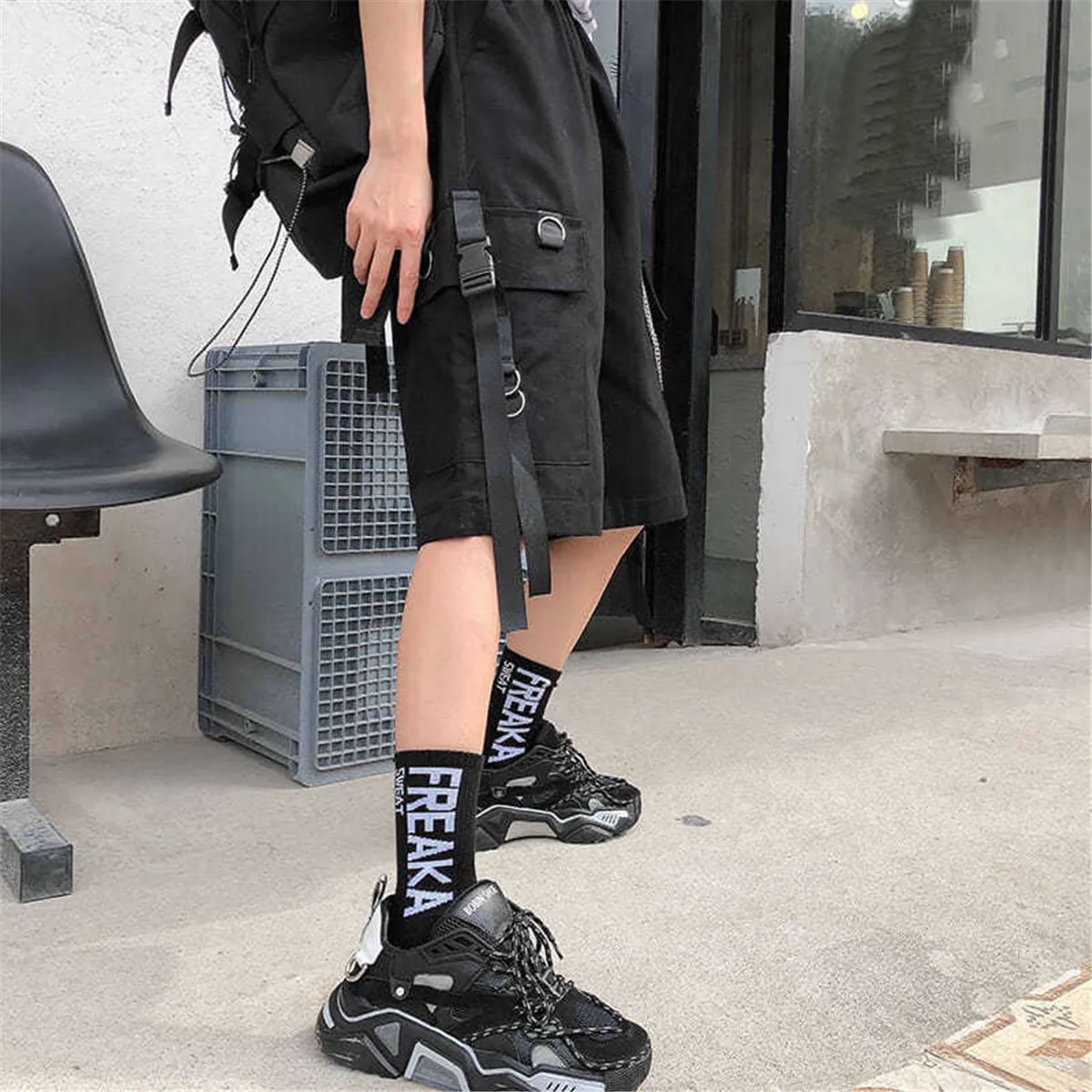 2026 Black Shorts With Chain Summer Casual Fashion Boardshort Bermuda Male Drawstring Elastic Waist With Chain Beach Shorts Men