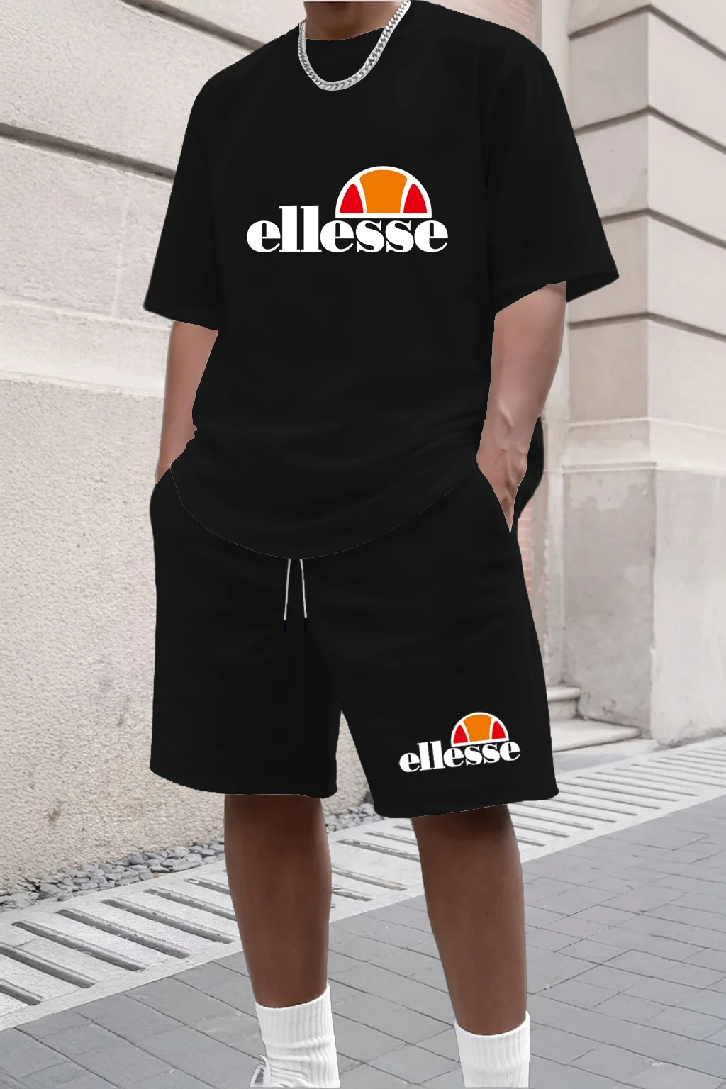 2026 Summer New Men Casual Crew Neck Short Sleeve T-Shirt Shorts 2 Piece Set Simple Style Outdoor Fashion Sport Outfit
