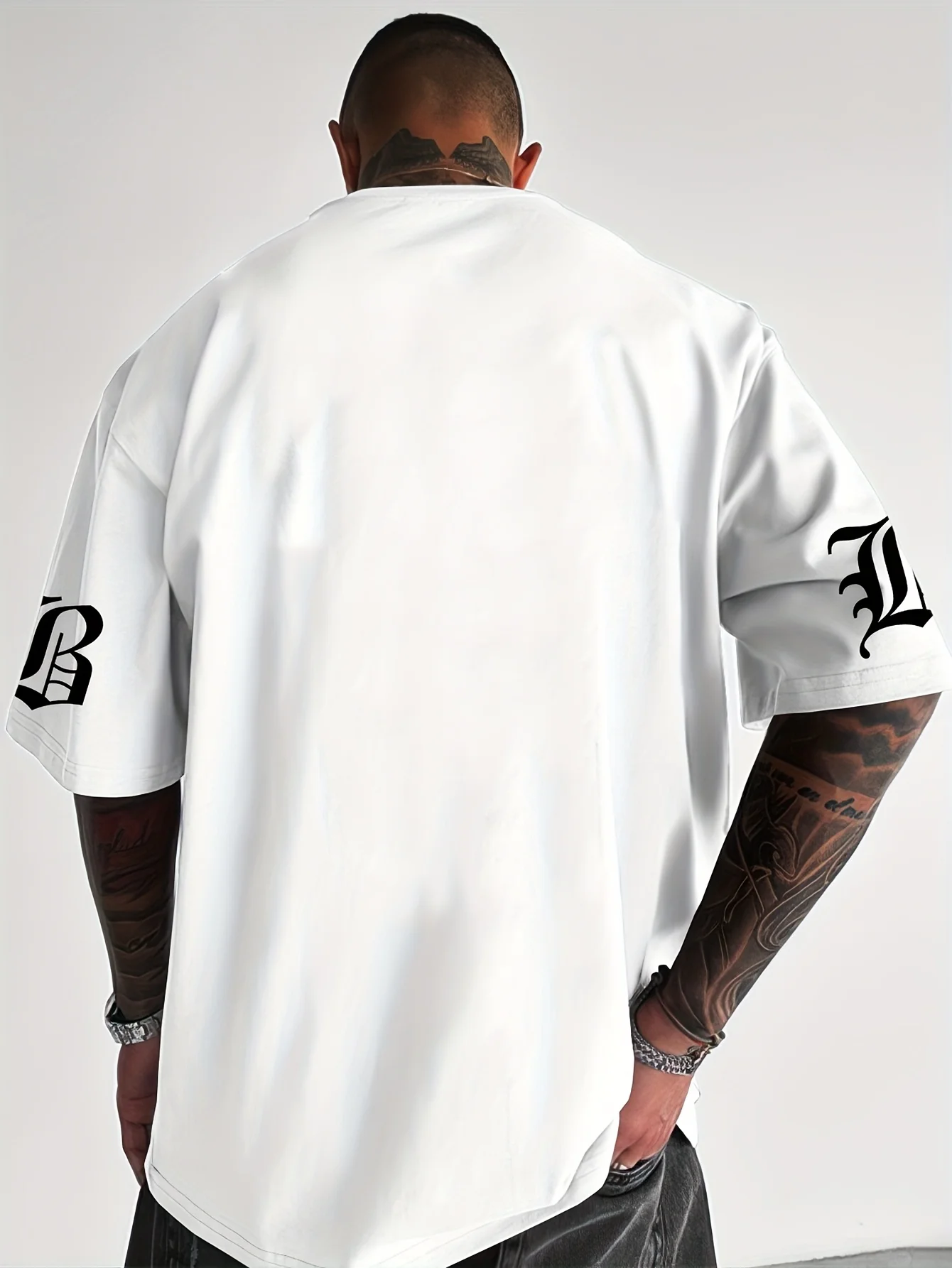 The New Men's T-Shirt for Summer 2025 Is a Casual Fashionable Sporty Breathable Soft and Simple 3D Letter Print