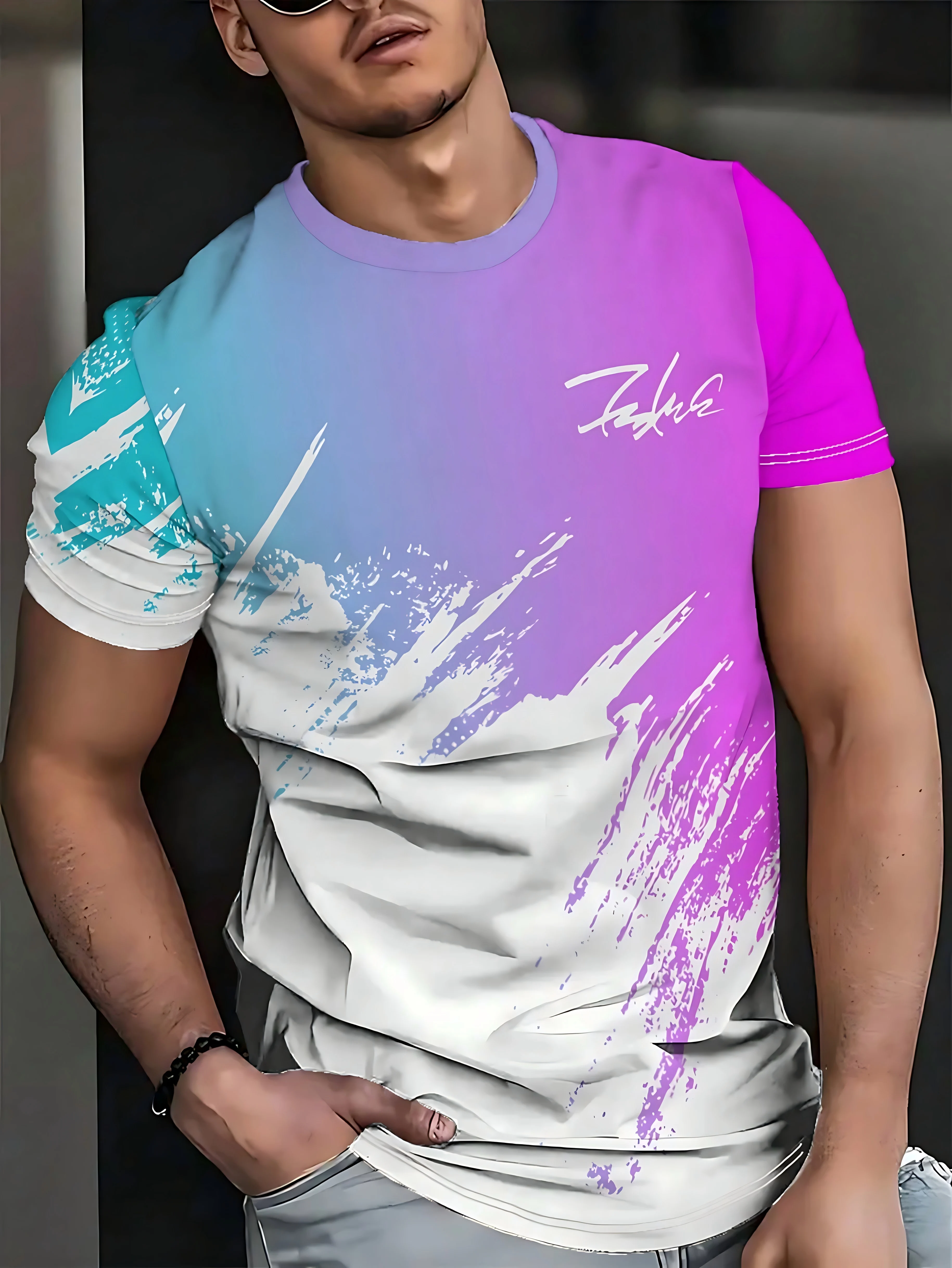 The new men's T-shirt for summer 2025 is casual soft comfortable and breathable with 3D gradient pattern printing