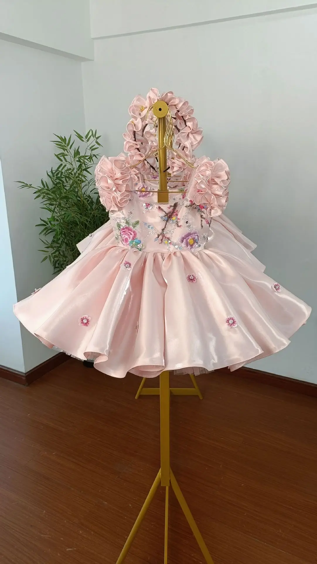 New Baby High-End Dress Is Suitable for 0-4-Year-Old Baby Old Party Dress Girl Dress Embroidered Sweet Children's Clothing