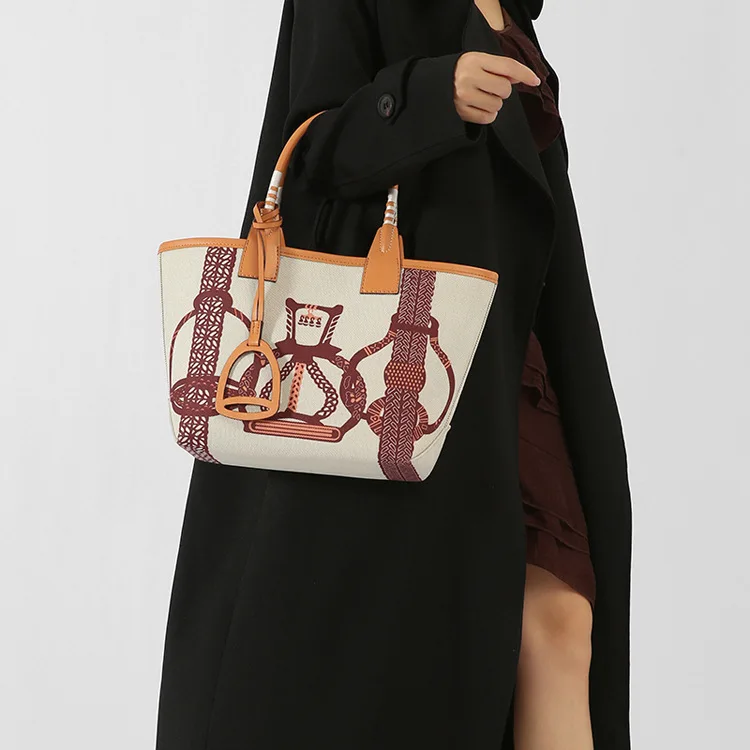 Elegant Vintage Designer Diaper Bag For Women Unique Minimalist Crossbody Handbag Luxury Brand Leather Tote For Daily Commute