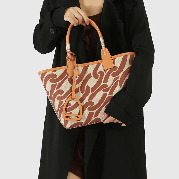 Elegant Vintage Designer Diaper Bag For Women Unique Minimalist Crossbody Handbag Luxury Brand Leather Tote For Daily Commute