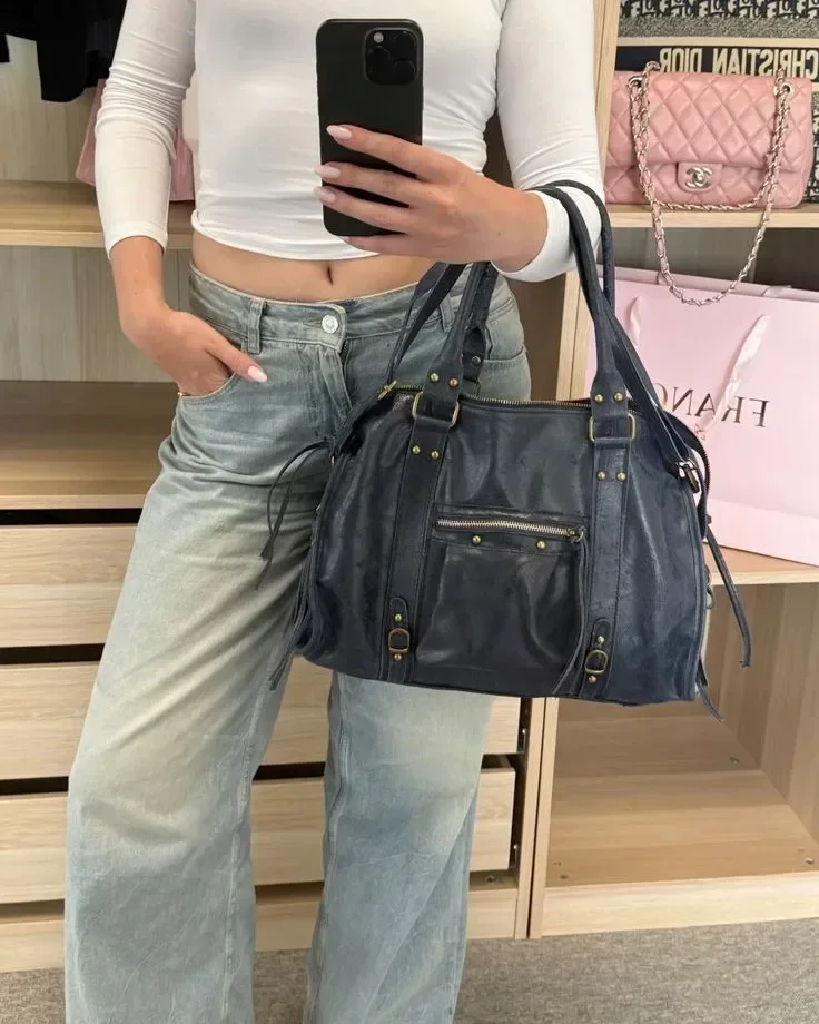 Stylish Elegant Vintage Diaper Bag: Luxury Crossbody Messenger Bag For Women With Unique Designer Look And Large Tote Capacity