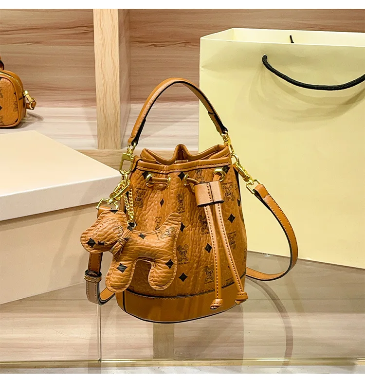Unique High-End Vintage Diaper Bag For Women Simple Leather Crossbody Handbag Luxury Designer Minimalist Shoulder Tote Large