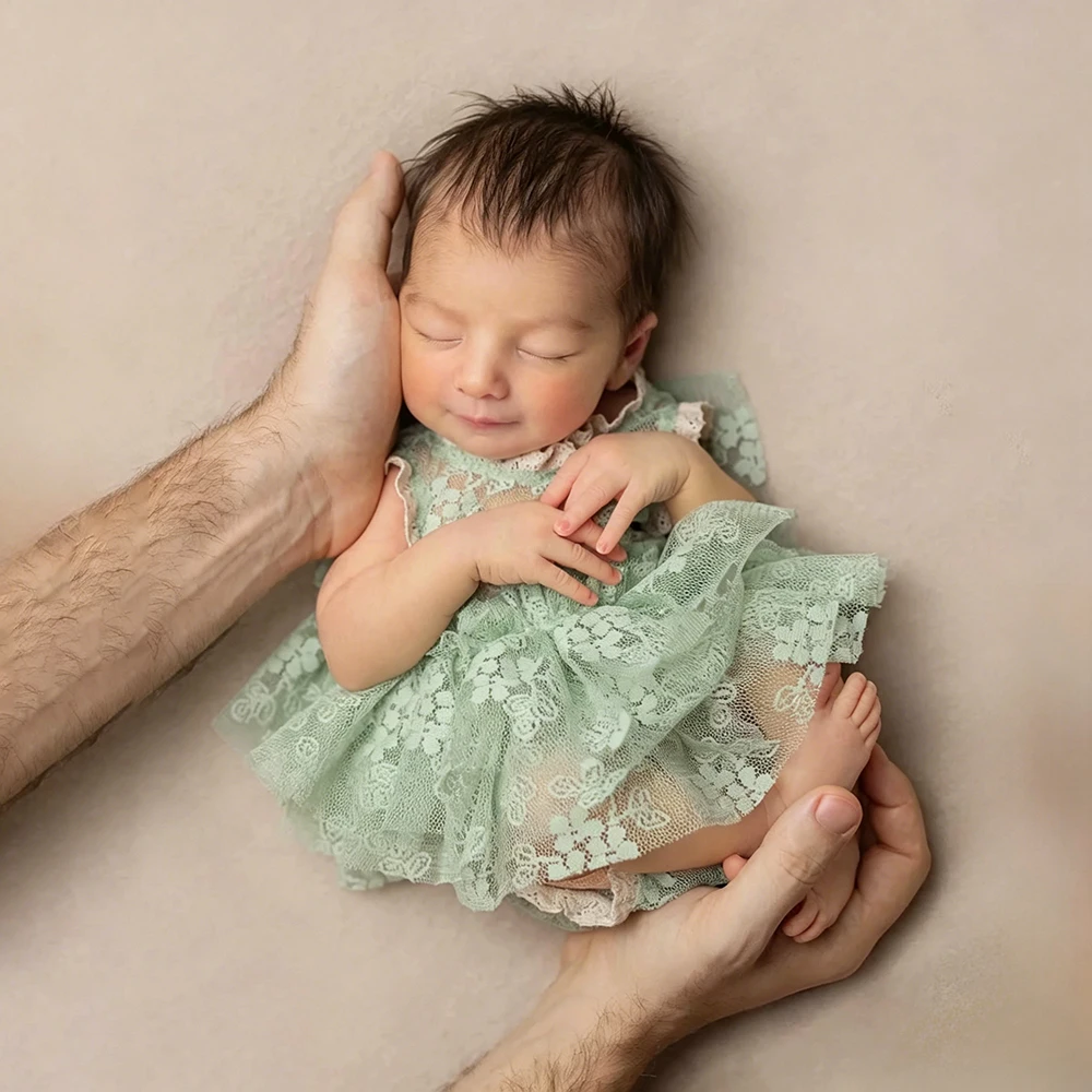 Sage Green Baby Photography Props Newborn Girl Lace Romper Infant Photoshoot Outfits Vintage Studio Posing Clothes Dress