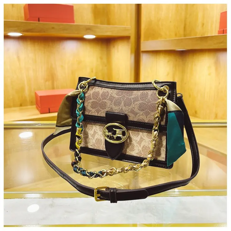 Classic Luxury Diaper Bags Women's Elegant Crossbody Bag Minimalist Designer Shoulder Bag Simple Leather Large Capacity Tote