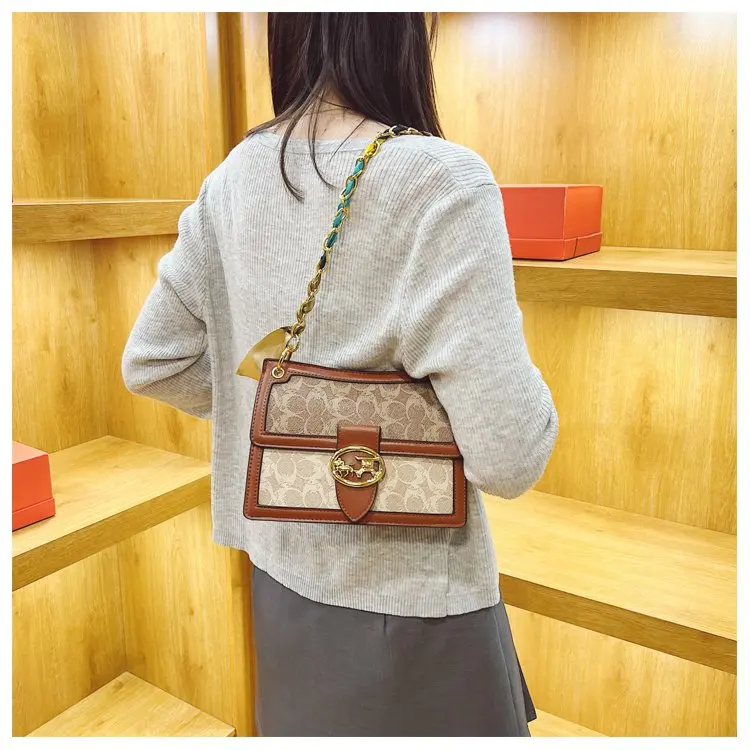 Classic Luxury Diaper Bags Women's Elegant Crossbody Bag Minimalist Designer Shoulder Bag Simple Leather Large Capacity Tote