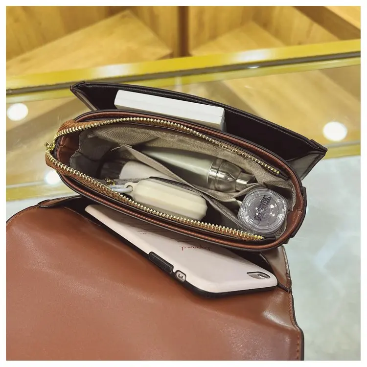 Classic Luxury Diaper Bags Women's Elegant Crossbody Bag Minimalist Designer Shoulder Bag Simple Leather Large Capacity Tote