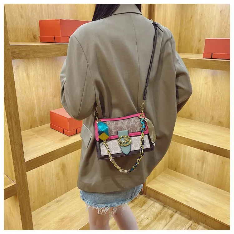 Classic Luxury Diaper Bags Women's Elegant Crossbody Bag Minimalist Designer Shoulder Bag Simple Leather Large Capacity Tote