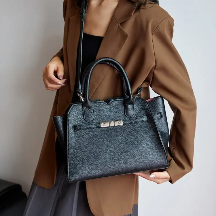 Trendy Design Luxury Shopper Women's Shoulder Bag Classic Designer Paris Large Capacity Diaper Bag Minimalist Elegant Leather