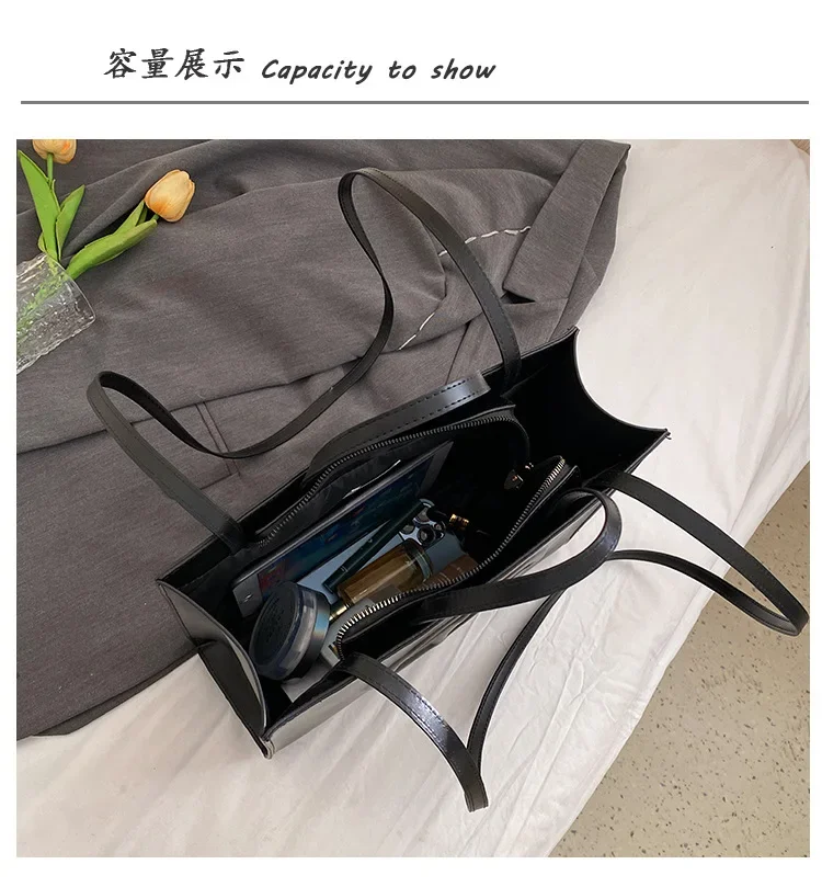 2026 Fashion Elegant Classic Paris Diaper Bag Unique Leisure Business Crossbody Purse for Women Daily Commute Work