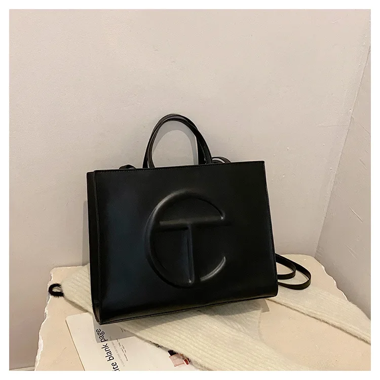 2026 Fashion Elegant Classic Paris Diaper Bag Unique Leisure Business Crossbody Purse for Women Daily Commute Work