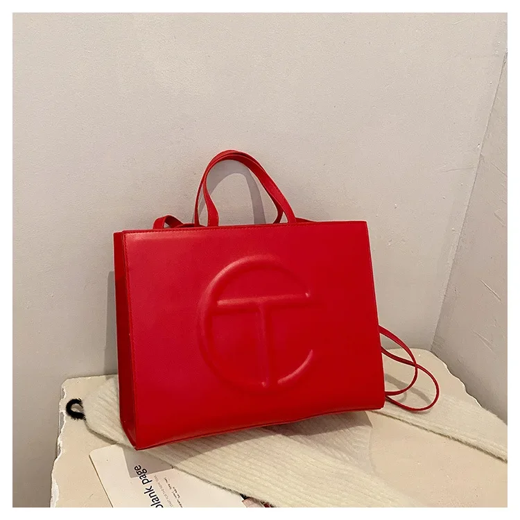 2026 Fashion Elegant Classic Paris Diaper Bag Unique Leisure Business Crossbody Purse for Women Daily Commute Work