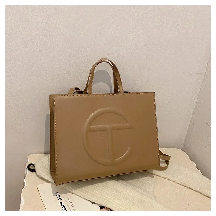2026 Fashion Elegant Classic Paris Diaper Bag Unique Leisure Business Crossbody Purse for Women Daily Commute Work