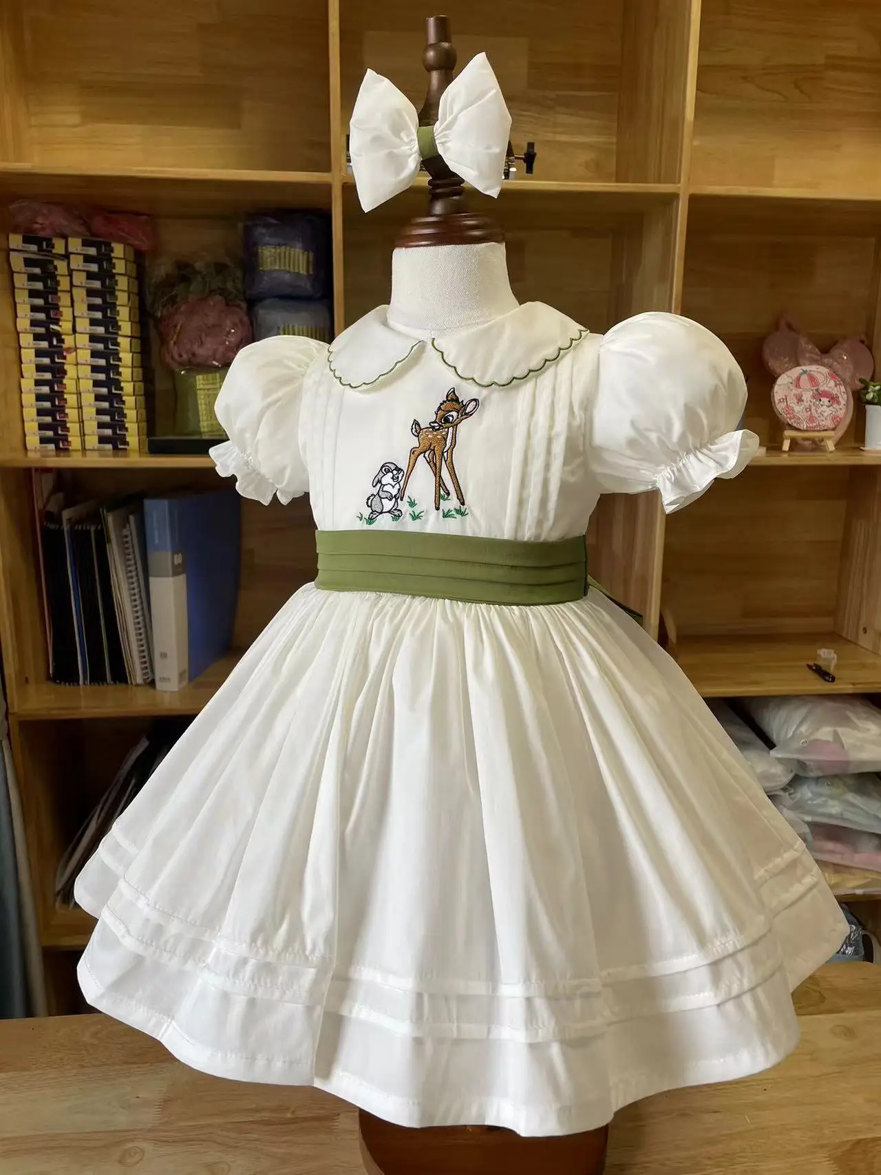 Baby Girl Summer Autumn White Deer Embroidery Vintage Spanish Princess Ball Gown Dress with headwear for Eid Party Casual B339